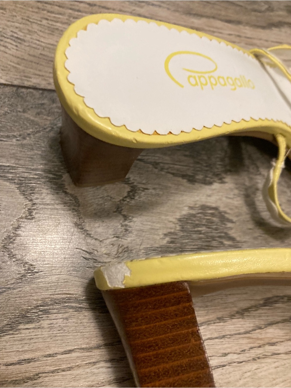 Capogallo Yellow Ruffle-Strap Block Heel Sandals - Picture 4 of 4